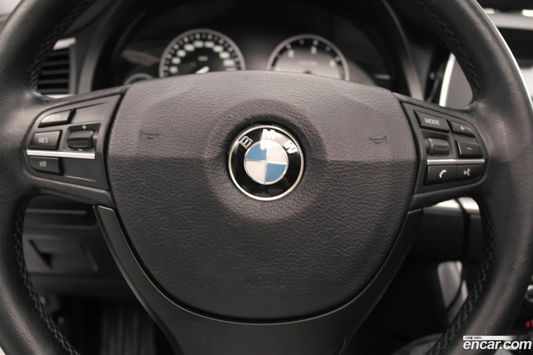 BMW 5 Series GT 2011 — 4