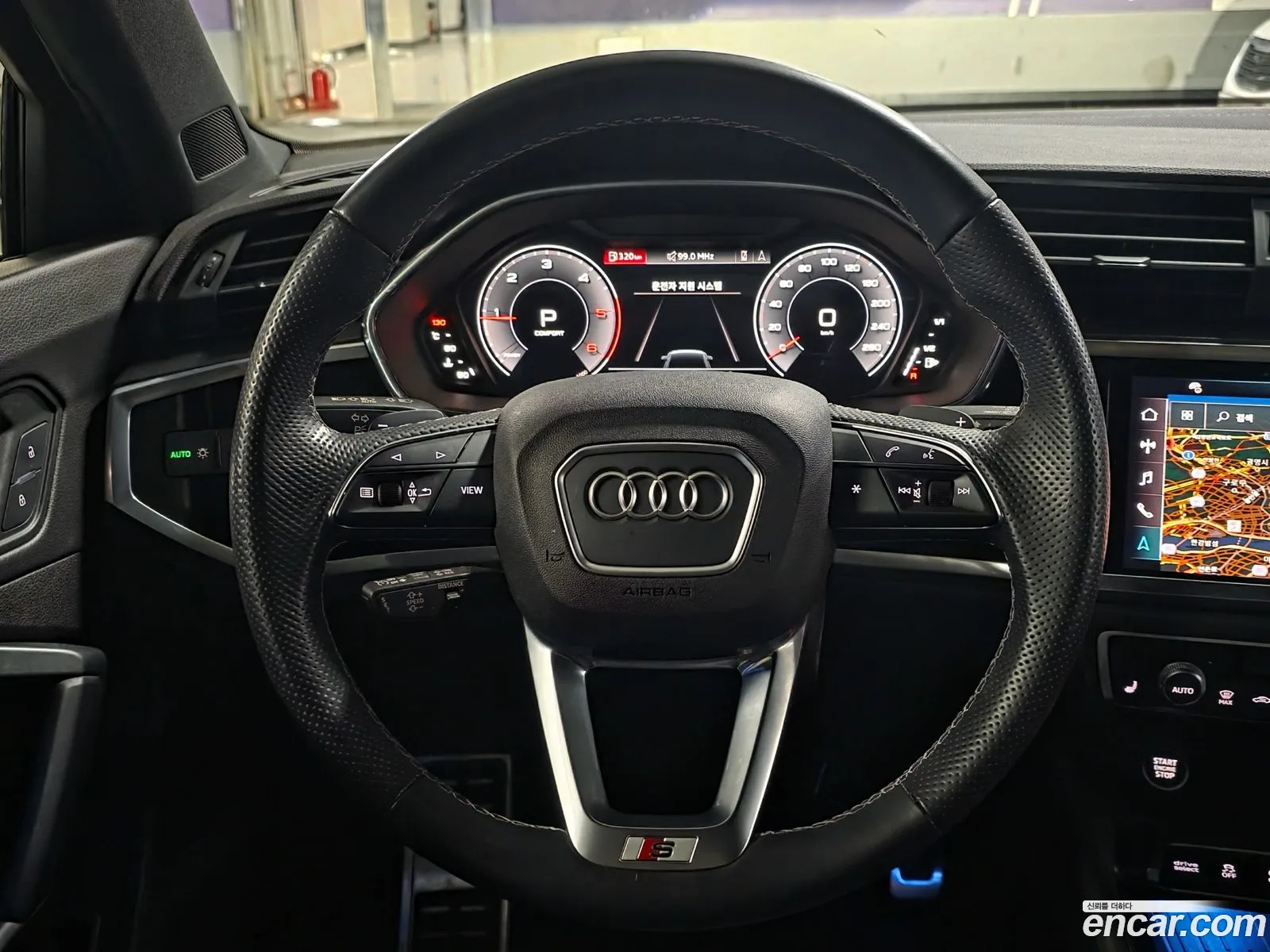 Audi Q3 2022 — 6