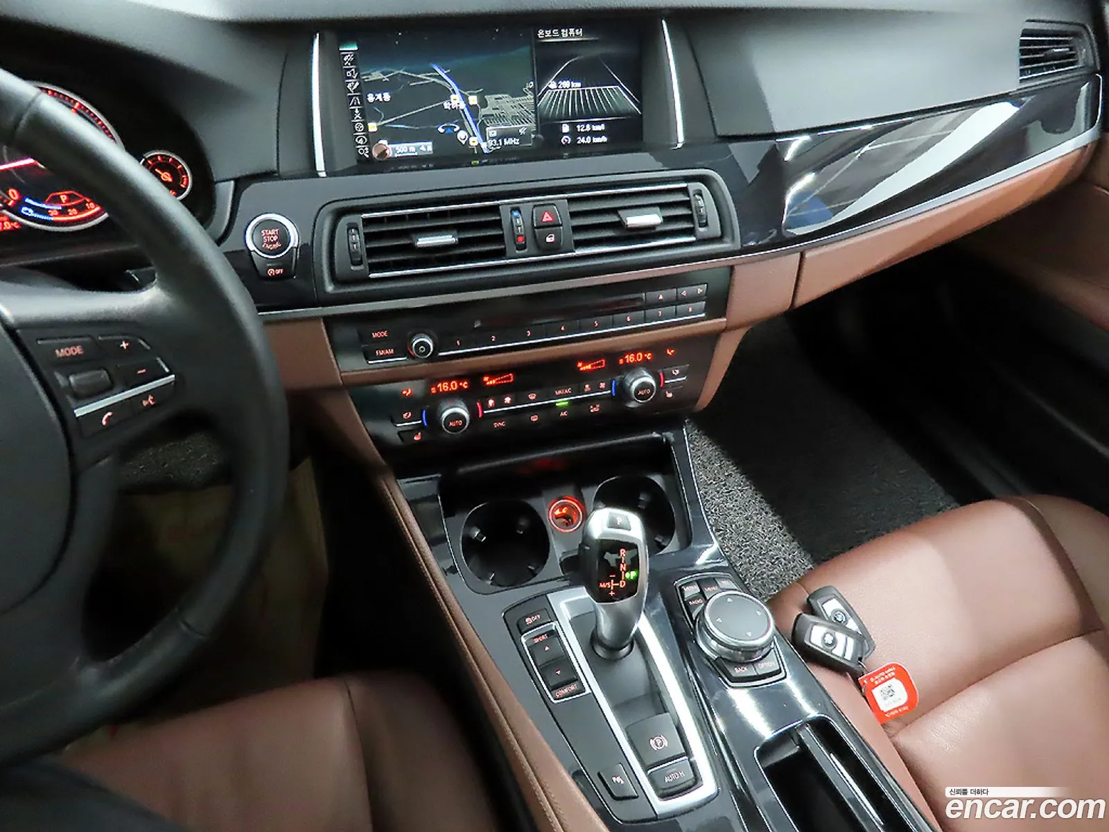 BMW 5 Series 2015 — 12