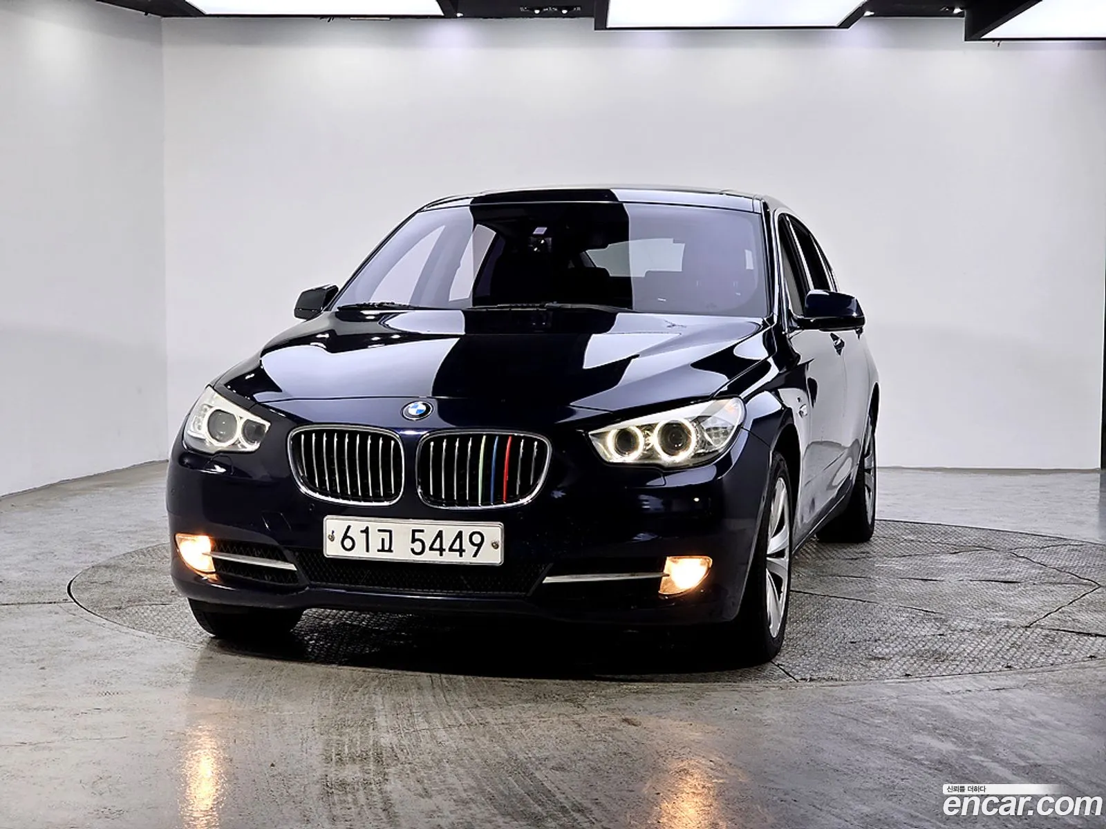 BMW 5 Series GT 2011 — 13