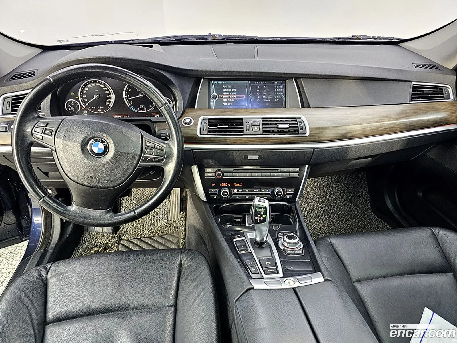 BMW 5 Series GT 2011 — 7