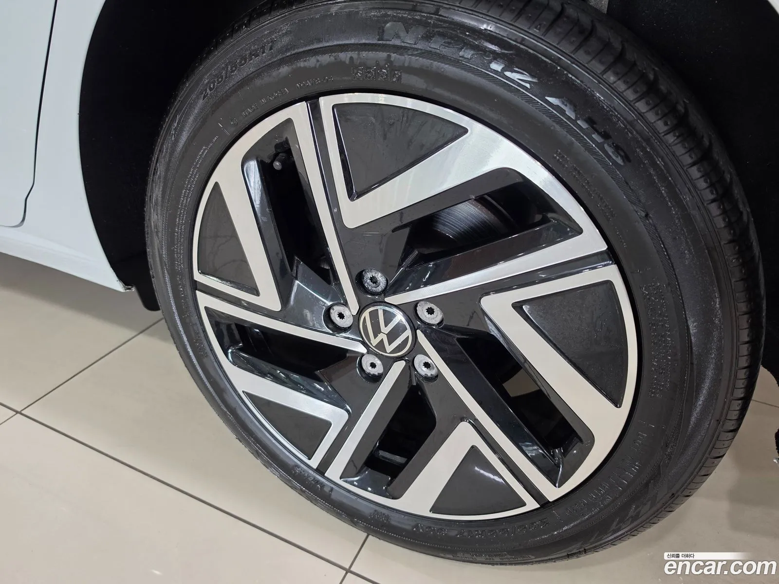 Volkswagen Jetta 7th Gen 2022 — 2