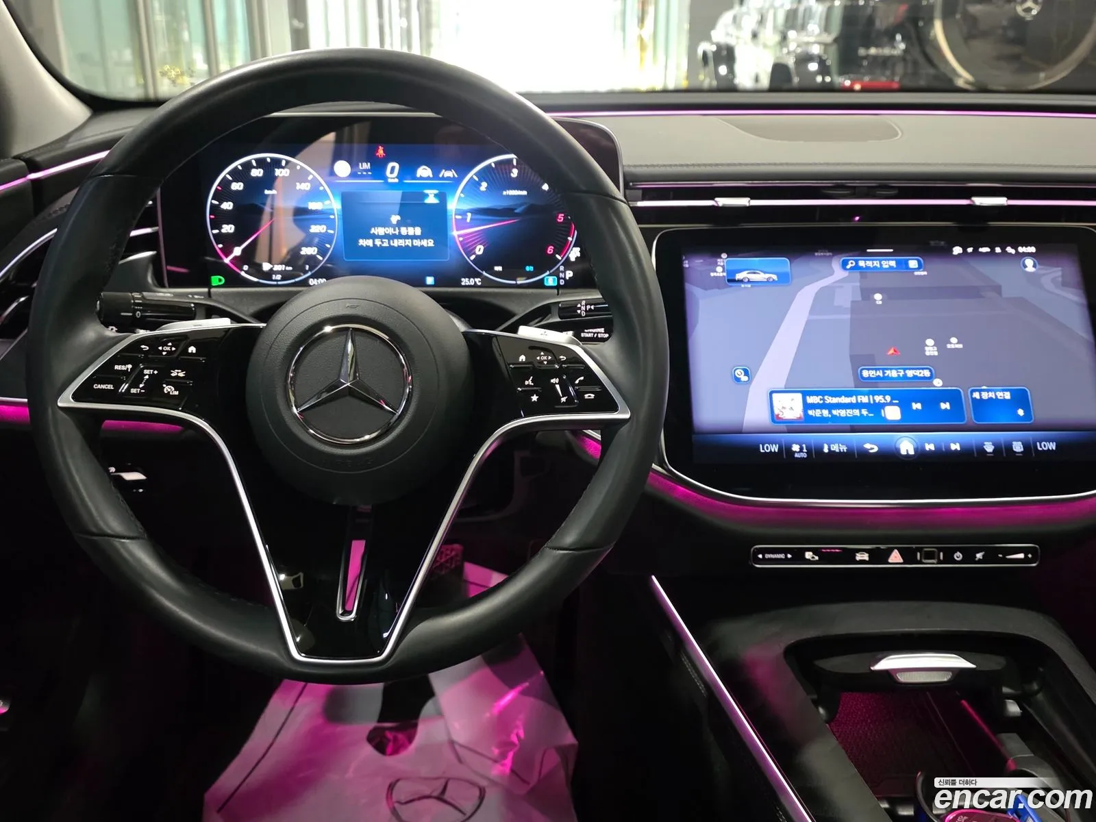 Mercedes-Benz E-Class W214 2025 — 14