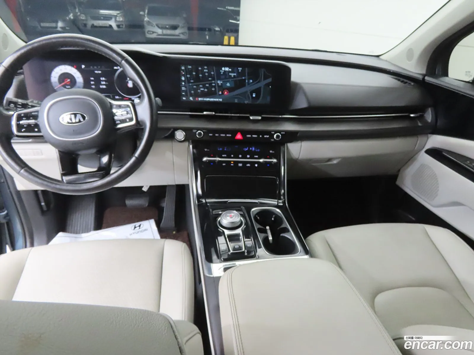 Kia Carnival 2021 — 4