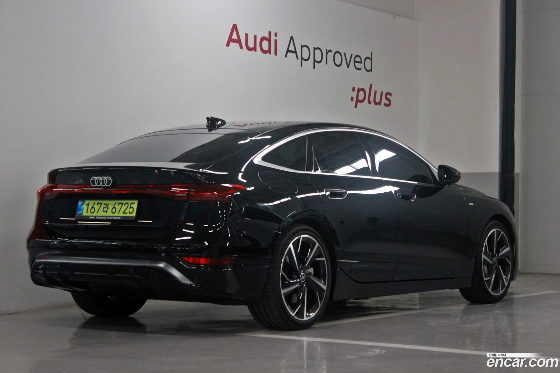 Audi A6 e-tron 2025 — 11