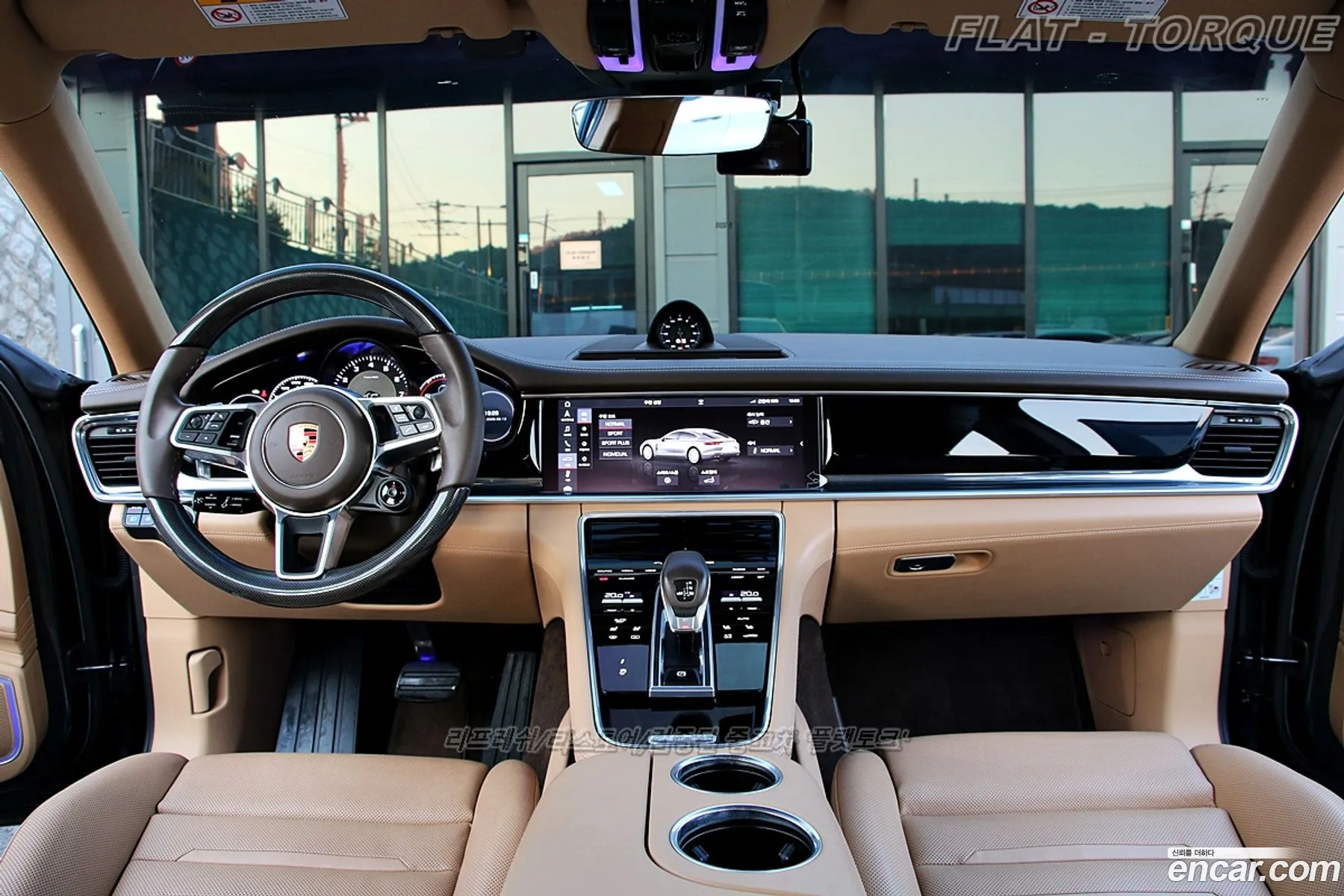 Porsche Panamera 2018 — 12