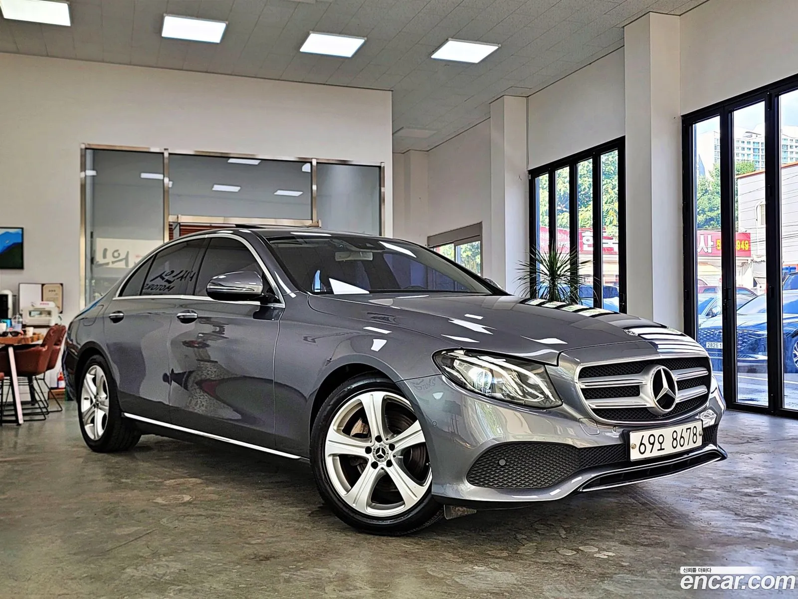 Mercedes-Benz E-Class W213 2018 — 19