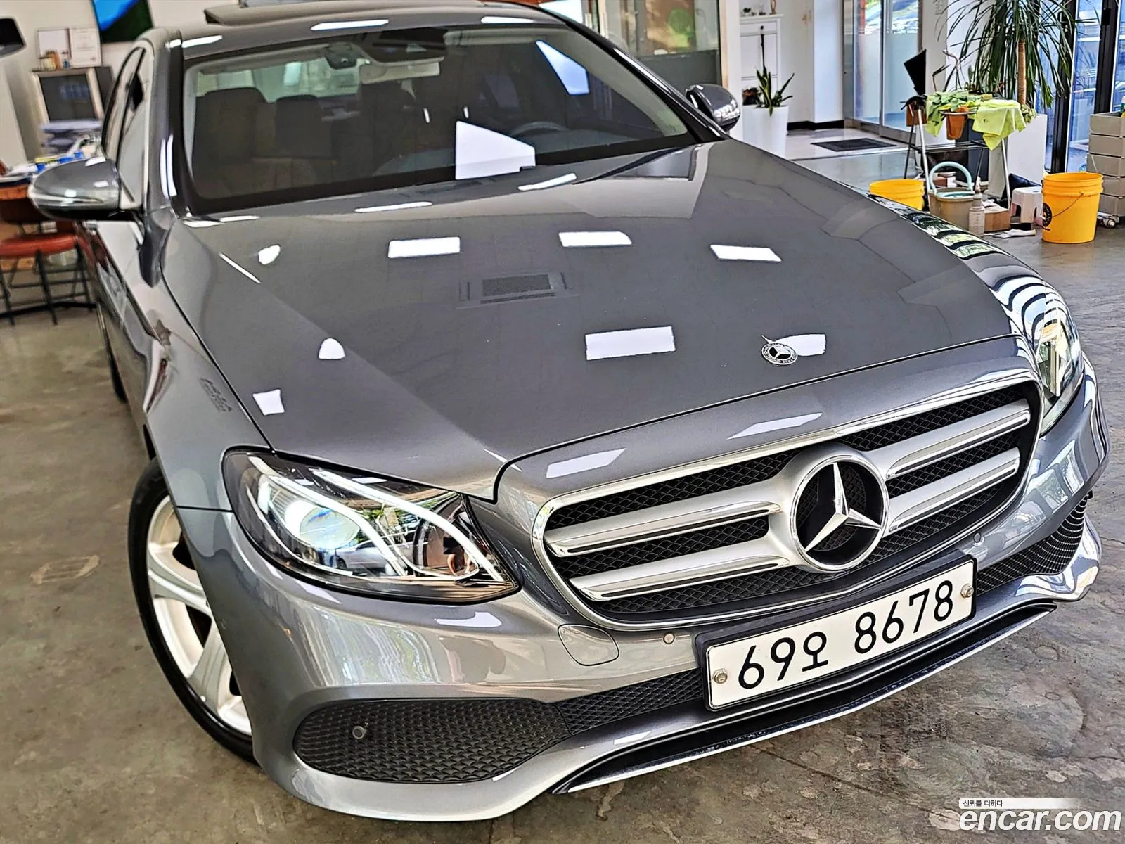 Mercedes-Benz E-Class W213 2018 — 17