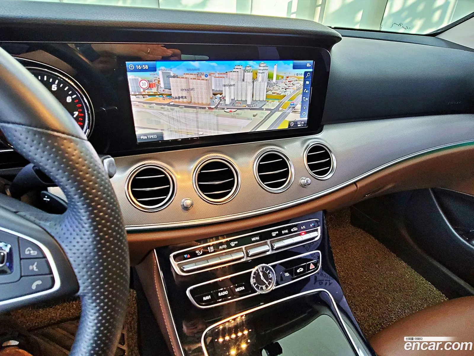 Mercedes-Benz E-Class W213 2018 — 9