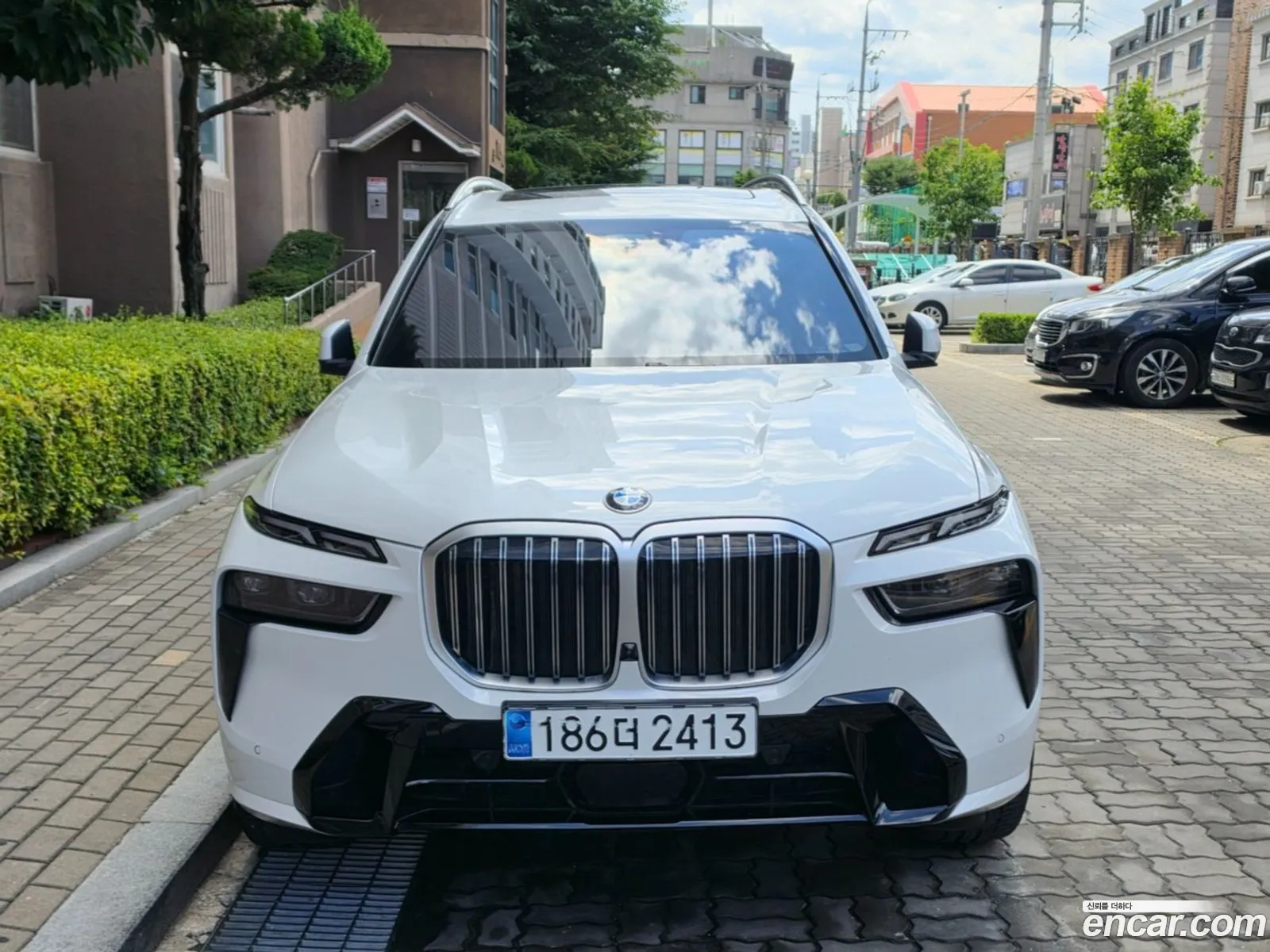 BMW X7 2023 — 17