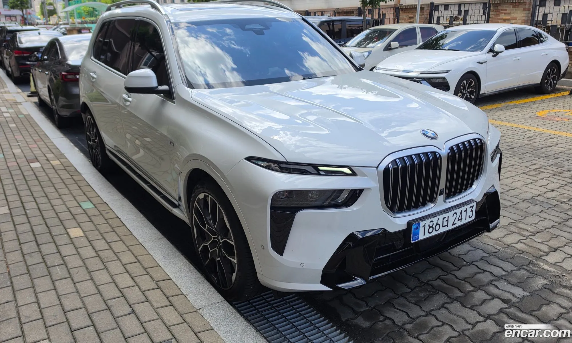 BMW X7 2023 — 8