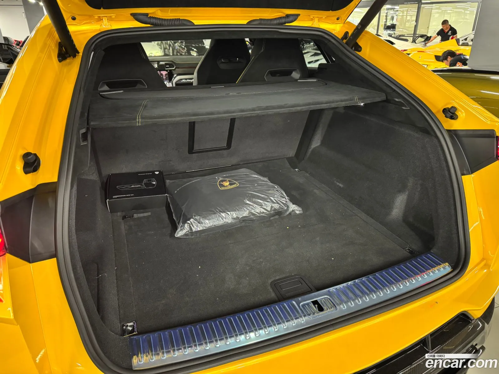 Lamborghini Urus 2024 — 15