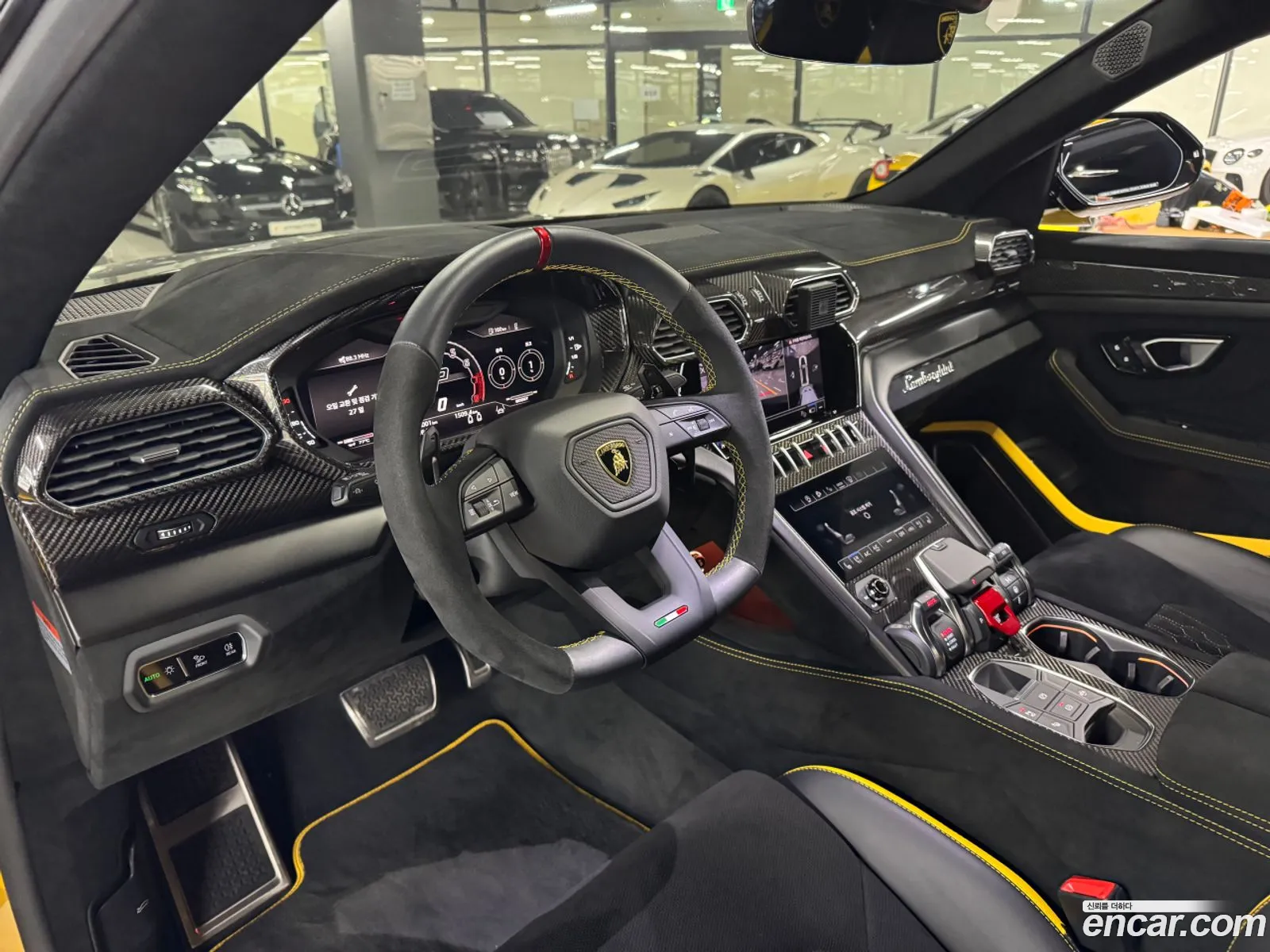 Lamborghini Urus 2024 — 9