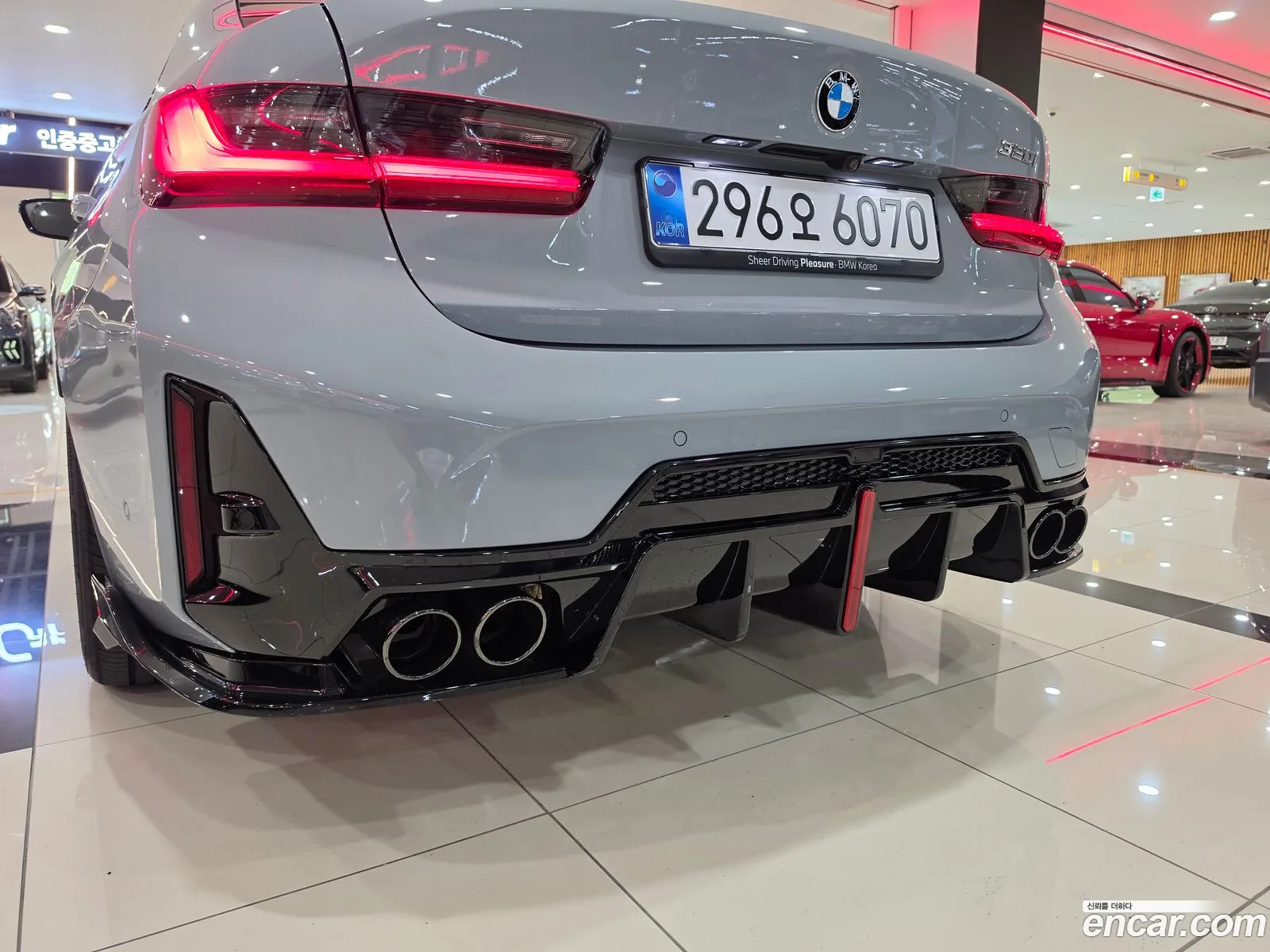 BMW 3 Series 2025 — 16