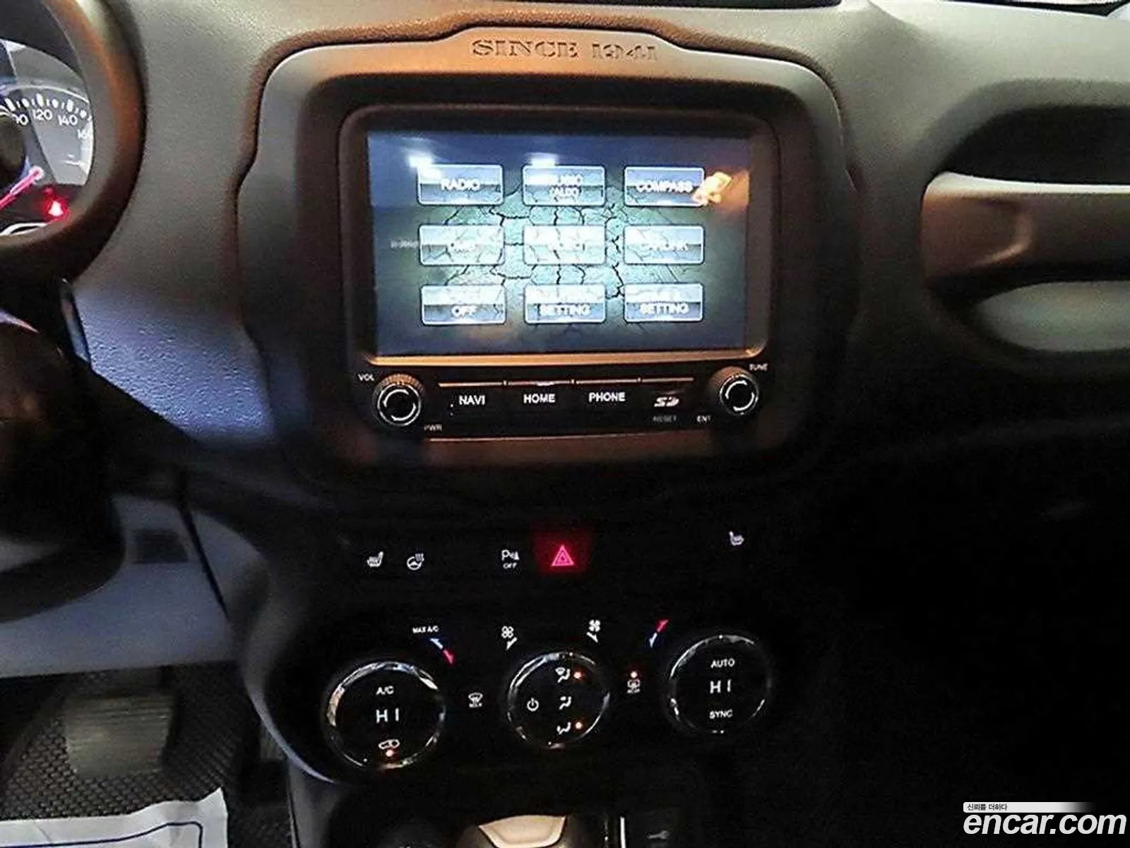 Jeep Renegade 2016 — 10