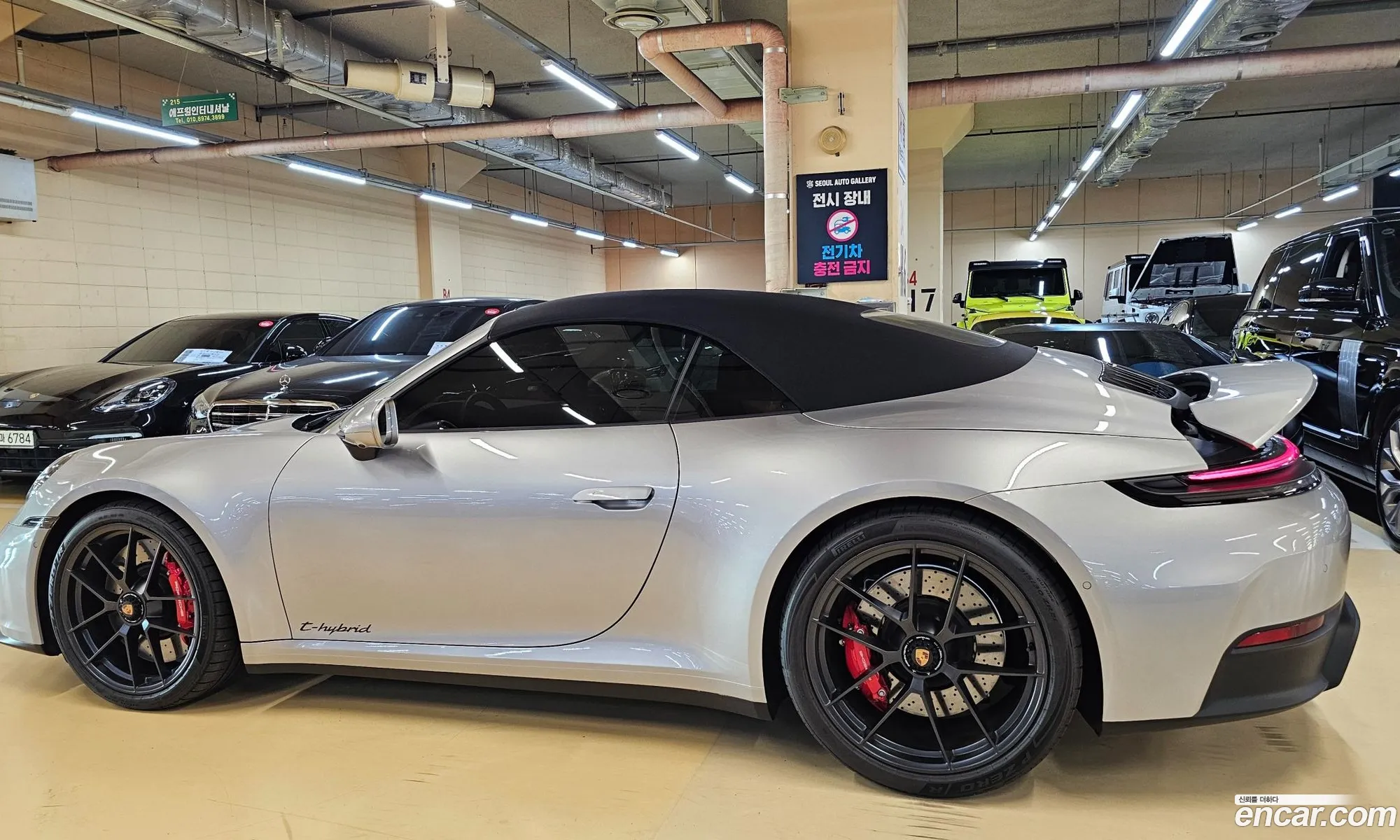 Porsche 911 2025 — 12