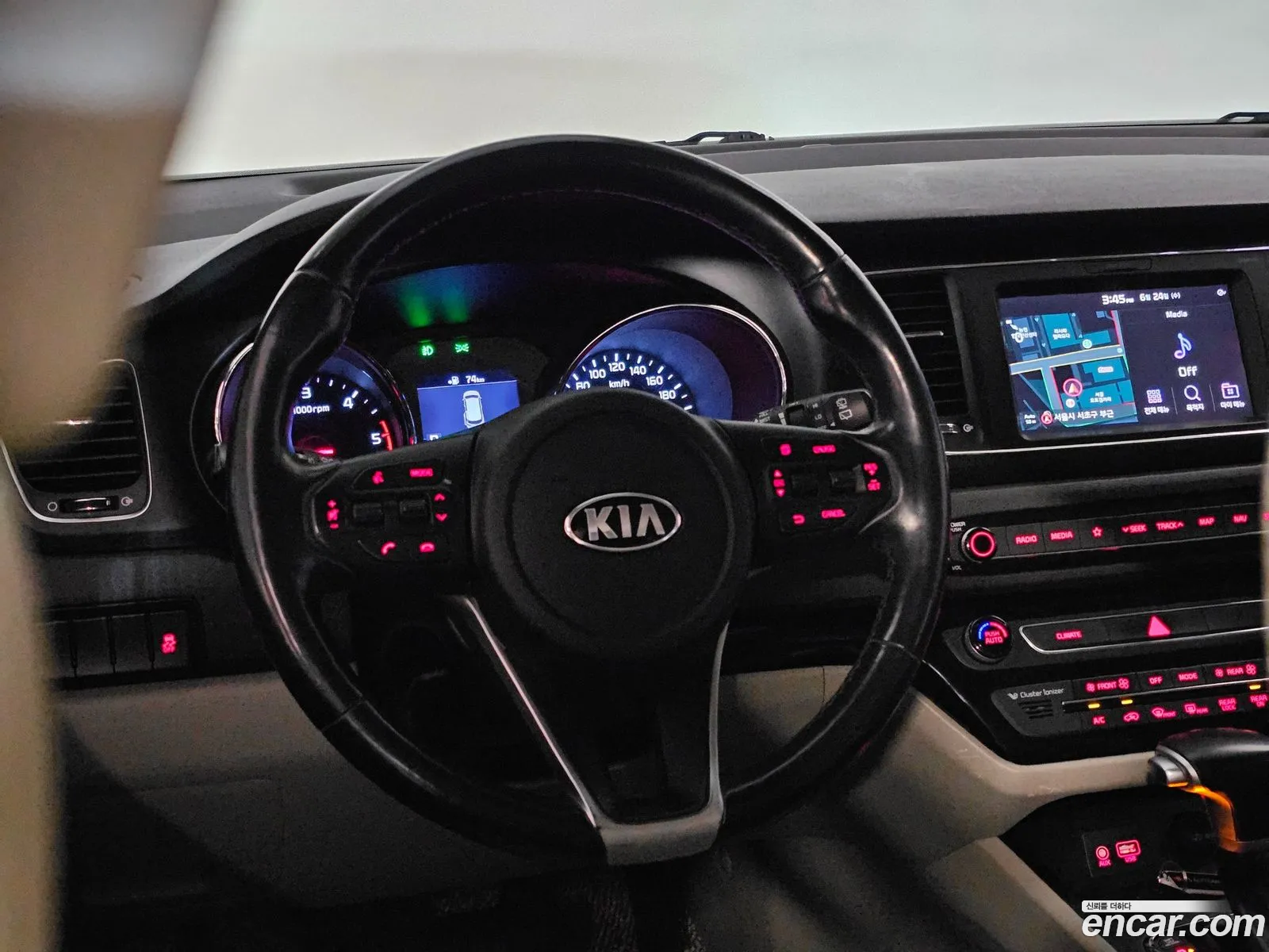 Kia Carnival 2019 — 2