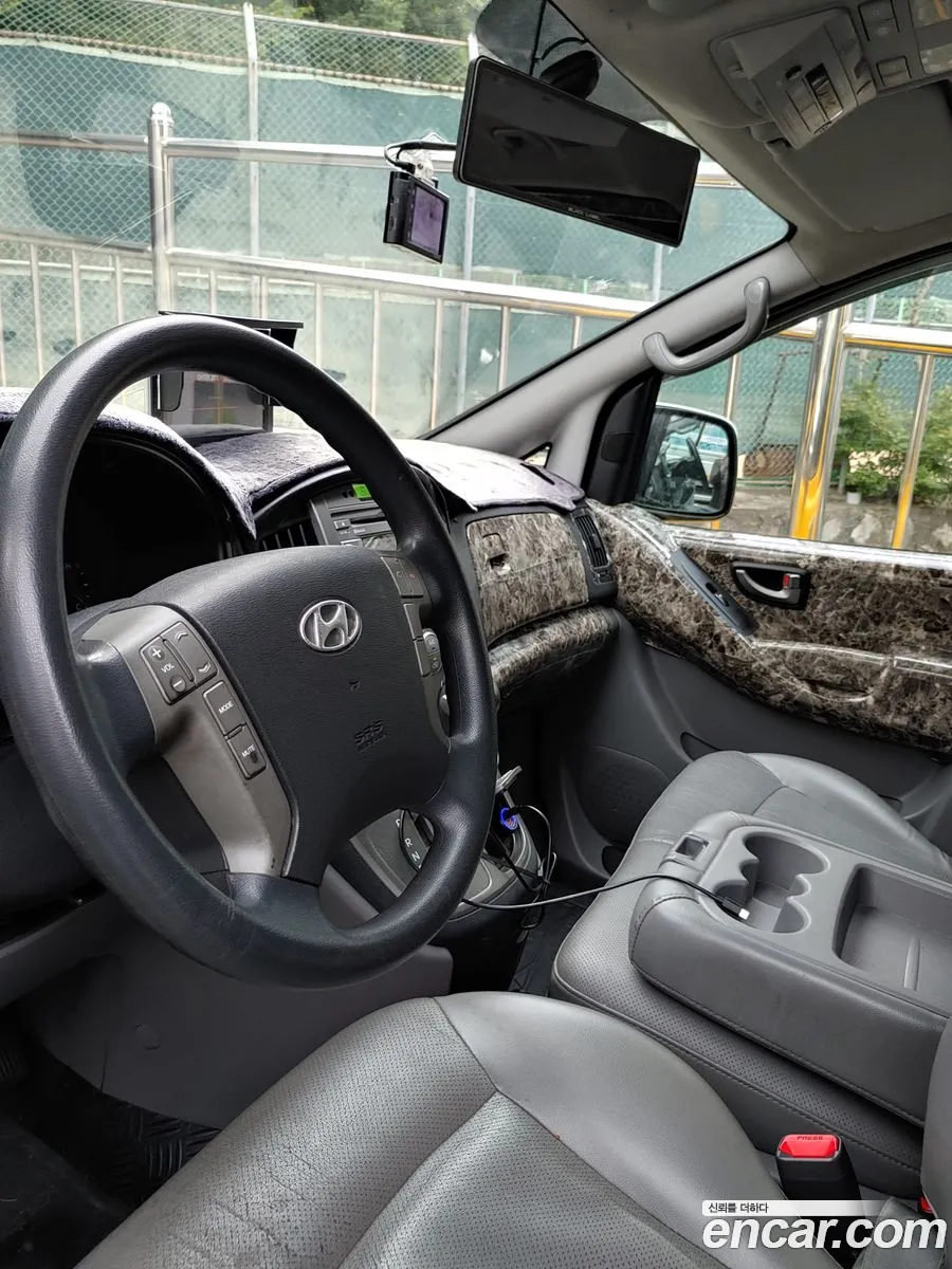 Hyundai Grand Starex 2012 — 2
