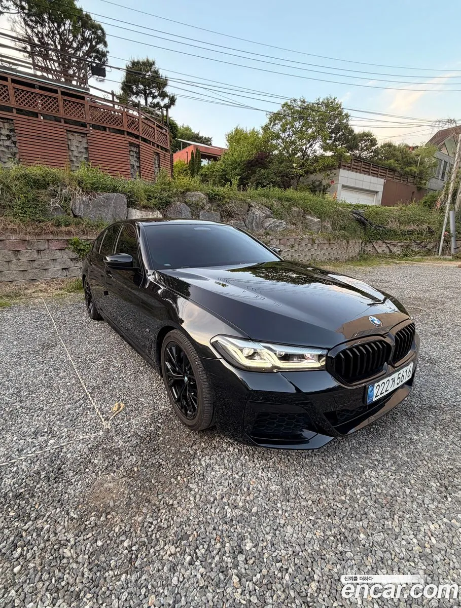 BMW 5 Series 2021 — 12