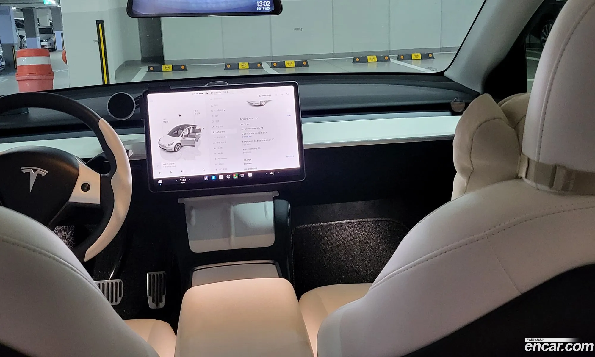 Tesla Model Y 2023 — 4