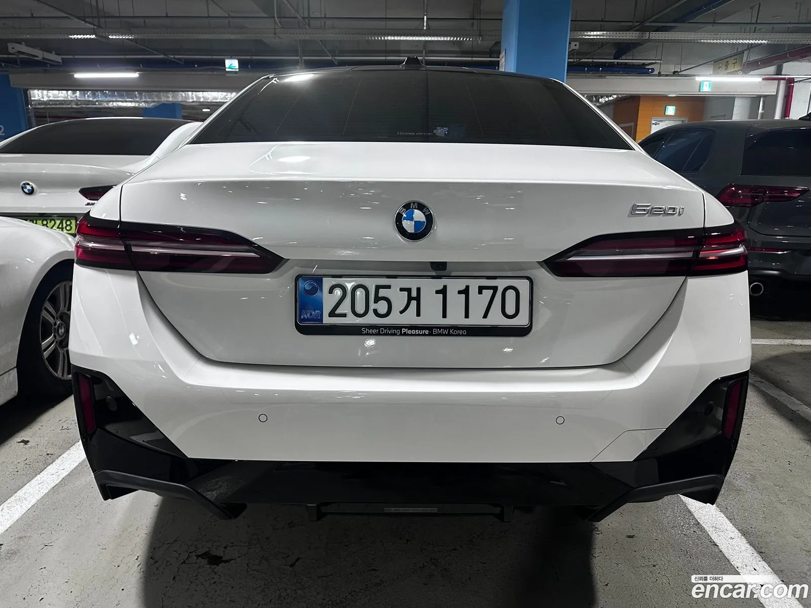 BMW 5 Series 2025 — 8