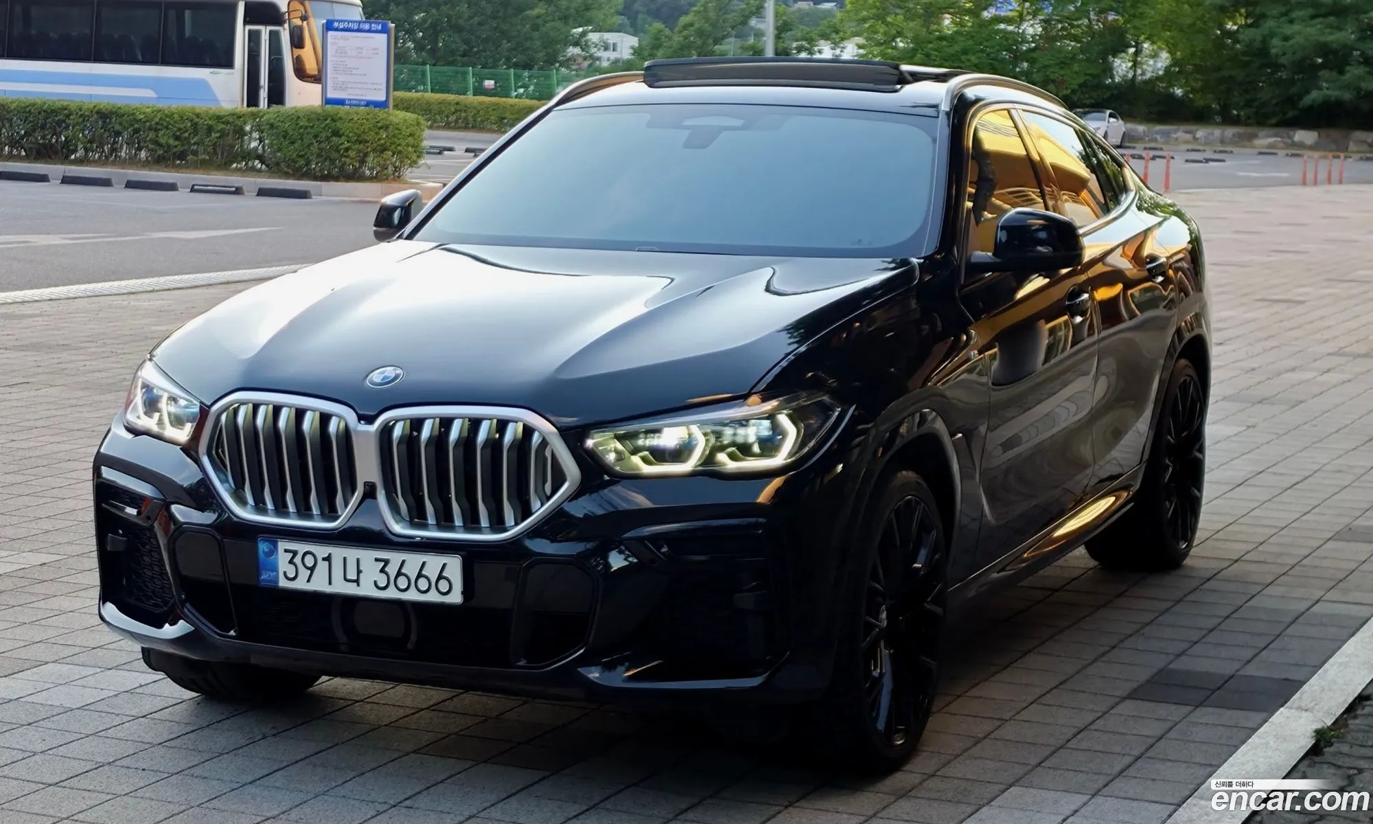 BMW X6 2022 — 11