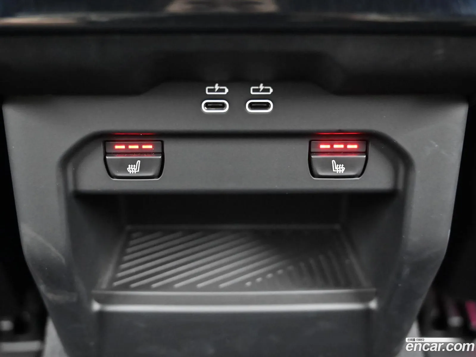 BMW 5 Series 2025 — 9