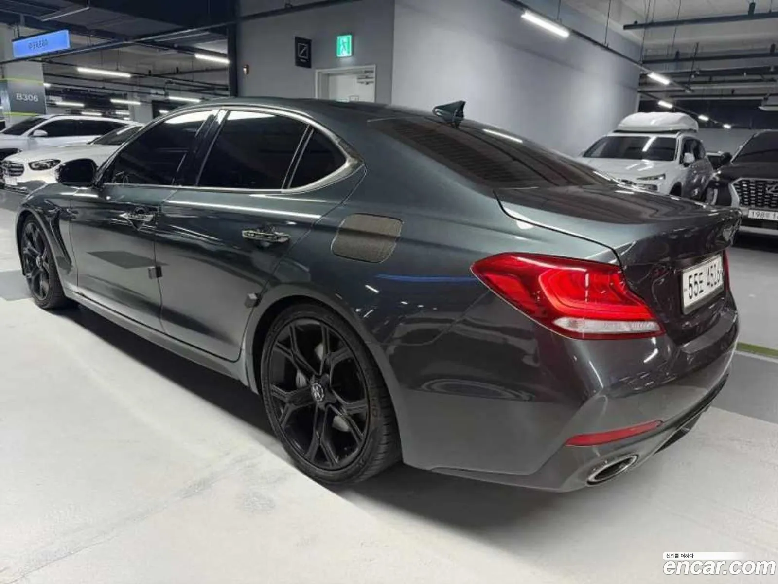 Genesis G70 2017 — 2
