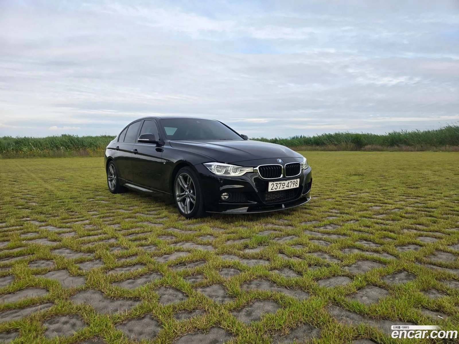 BMW 3 Series 2017 — 3