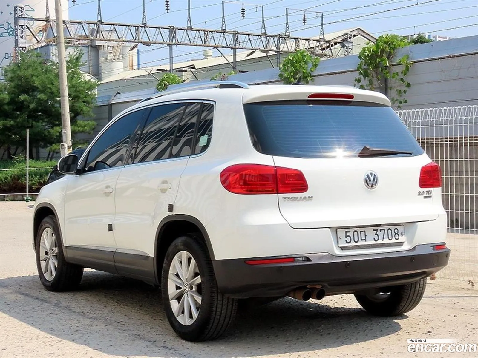 Volkswagen Tiguan 2015 — 15