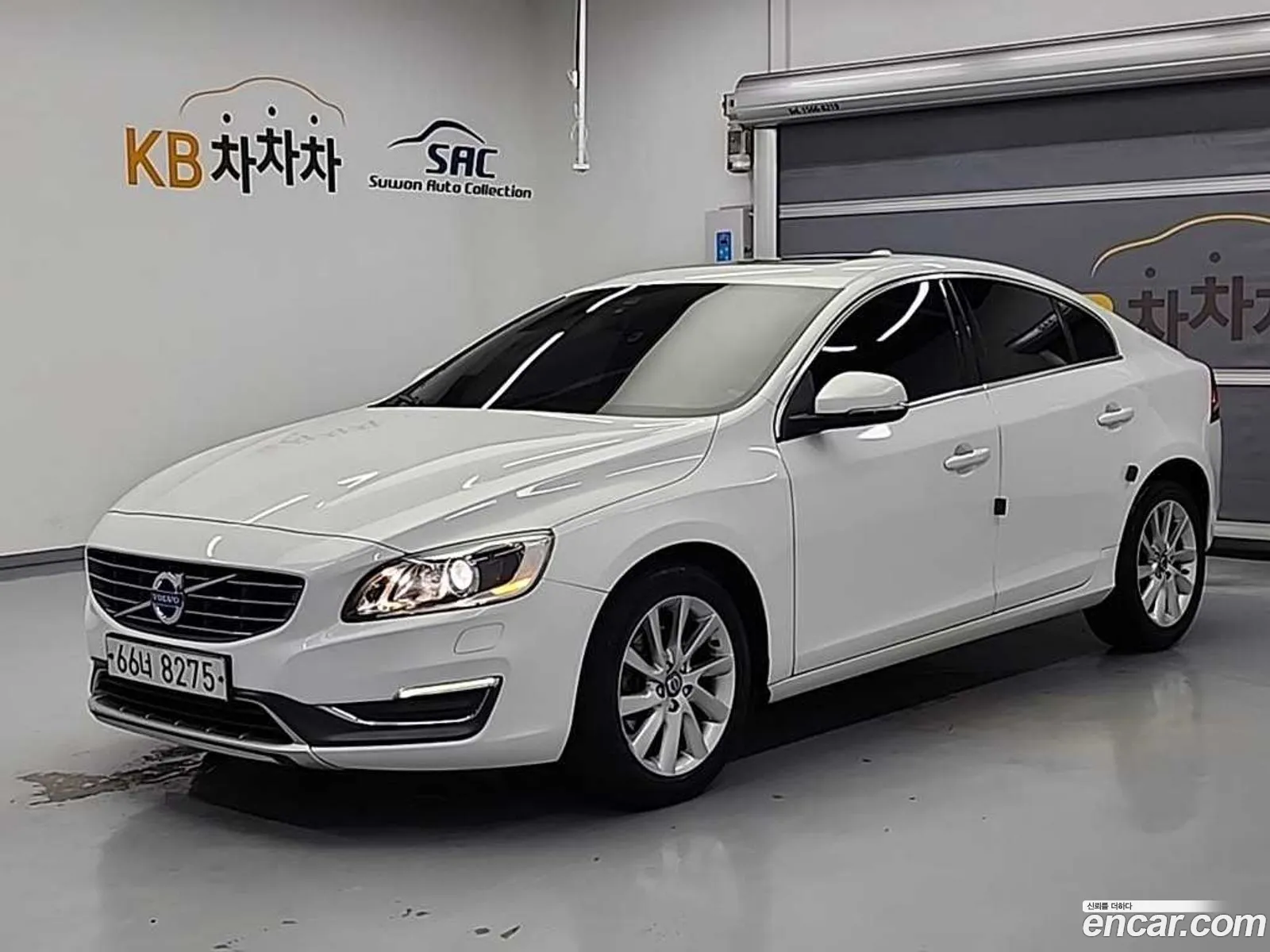 Volvo S60 2014 — 17