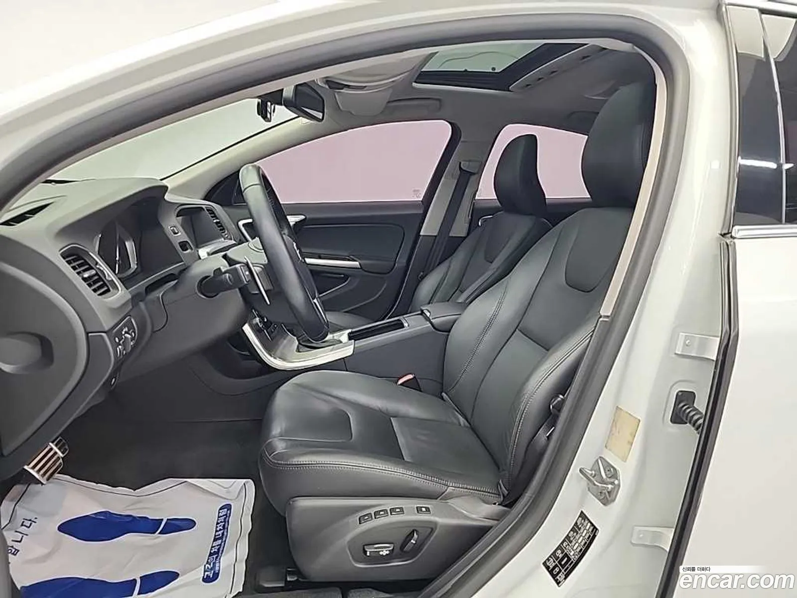 Volvo S60 2014 — 3
