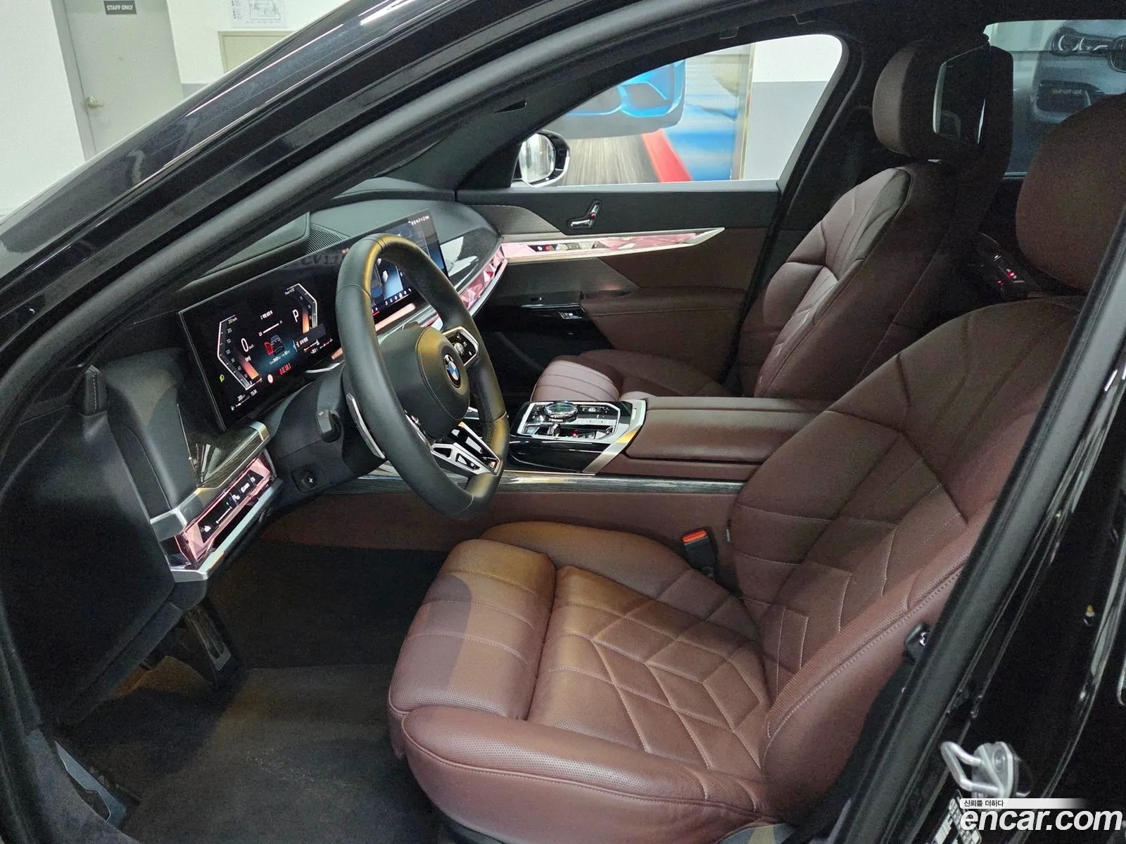 BMW 7 Series 2024 — 10