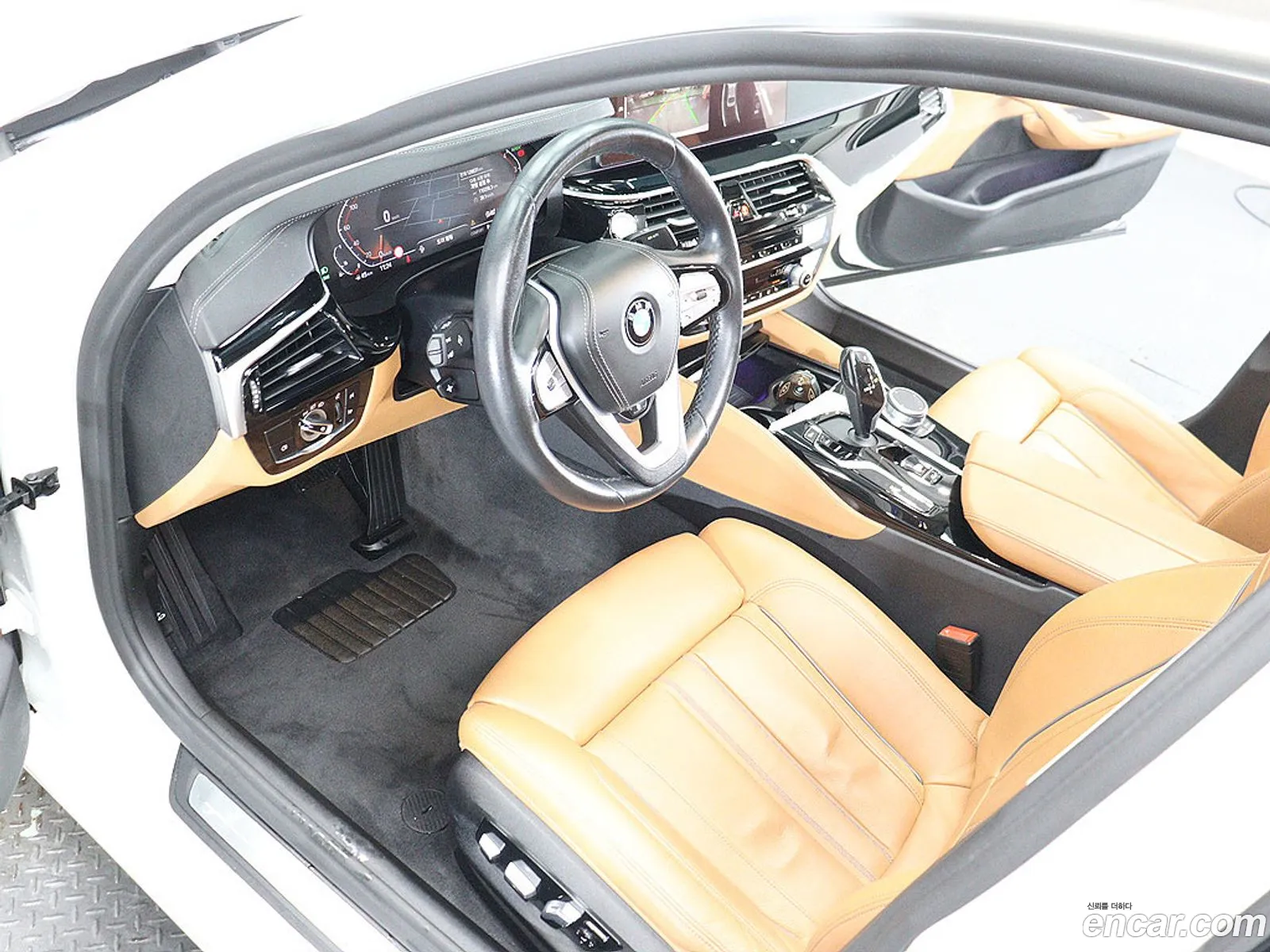 BMW 5 Series 2022 — 12