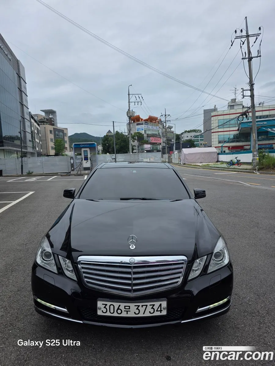 Mercedes-Benz E-Class W212 2013 — 18