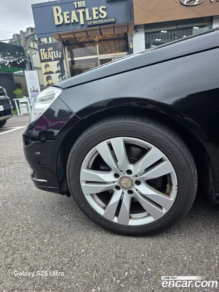 Mercedes-Benz E-Class W212 2013 — 10