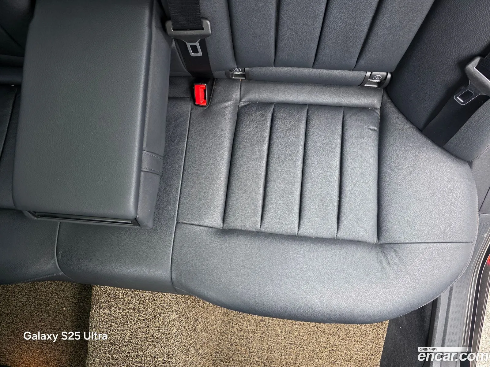 Mercedes-Benz E-Class W212 2013 — 15
