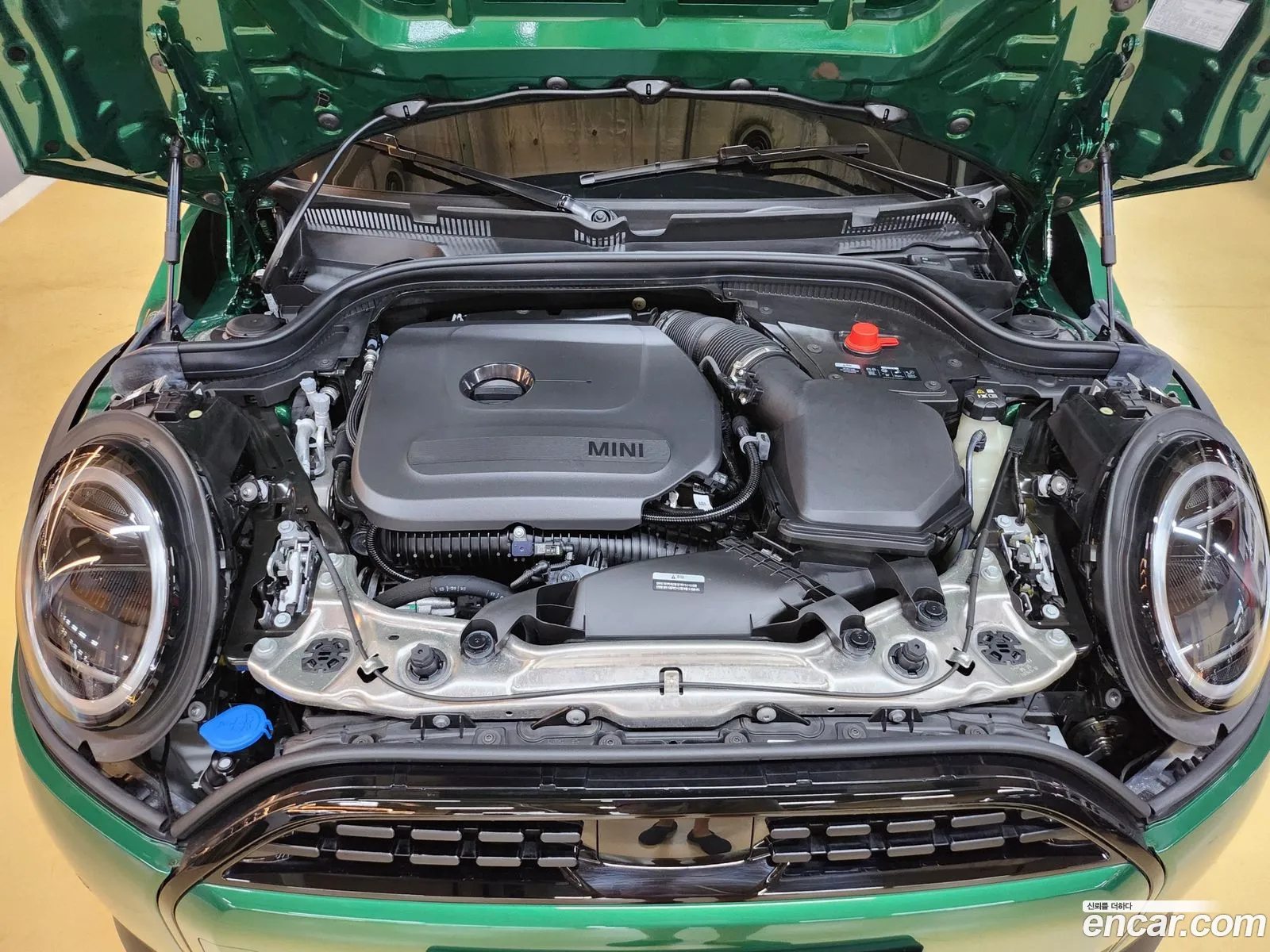 Mini Cooper C 2025 — 13
