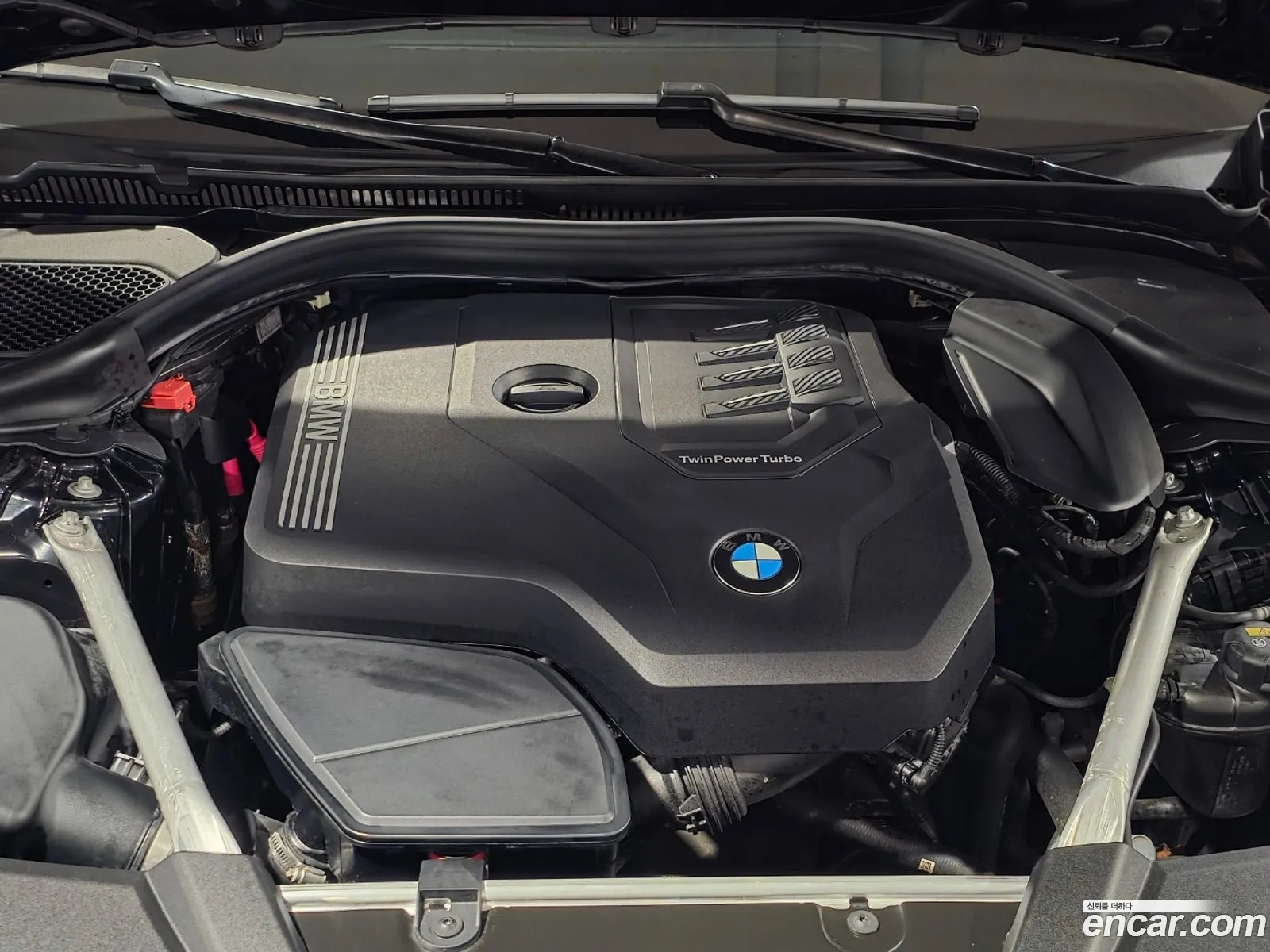 BMW 5 Series 2021 — 2
