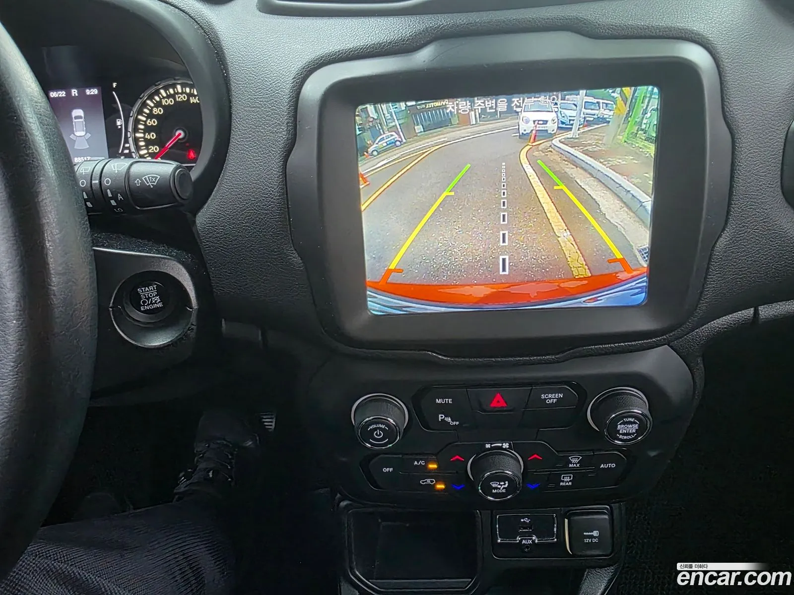 Jeep Renegade 2018 — 9