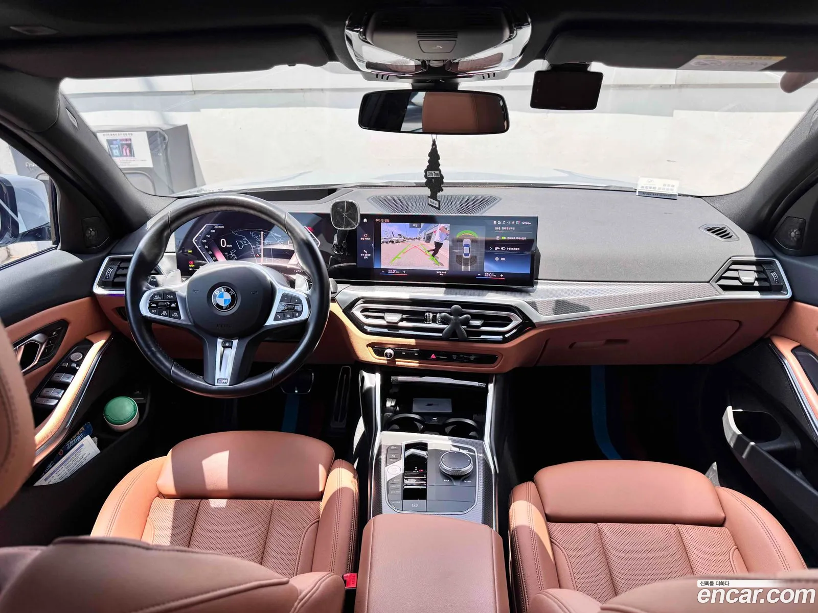 BMW 3 Series 2023 — 7