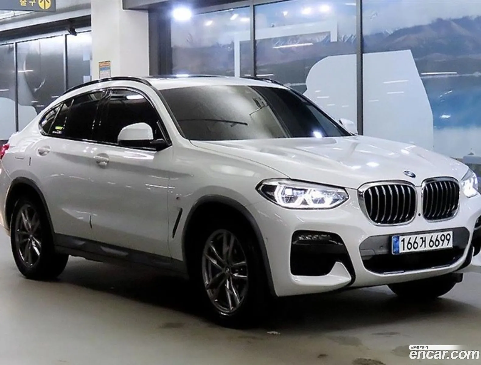 BMW X4 2021 — 18