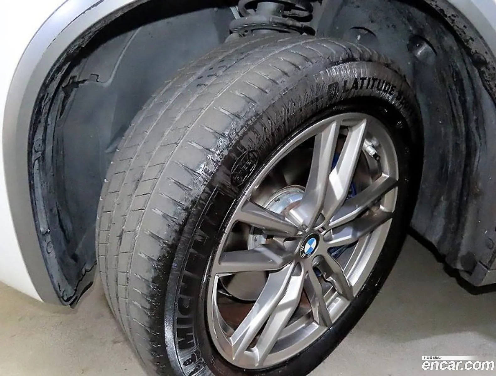 BMW X4 2021 — 2