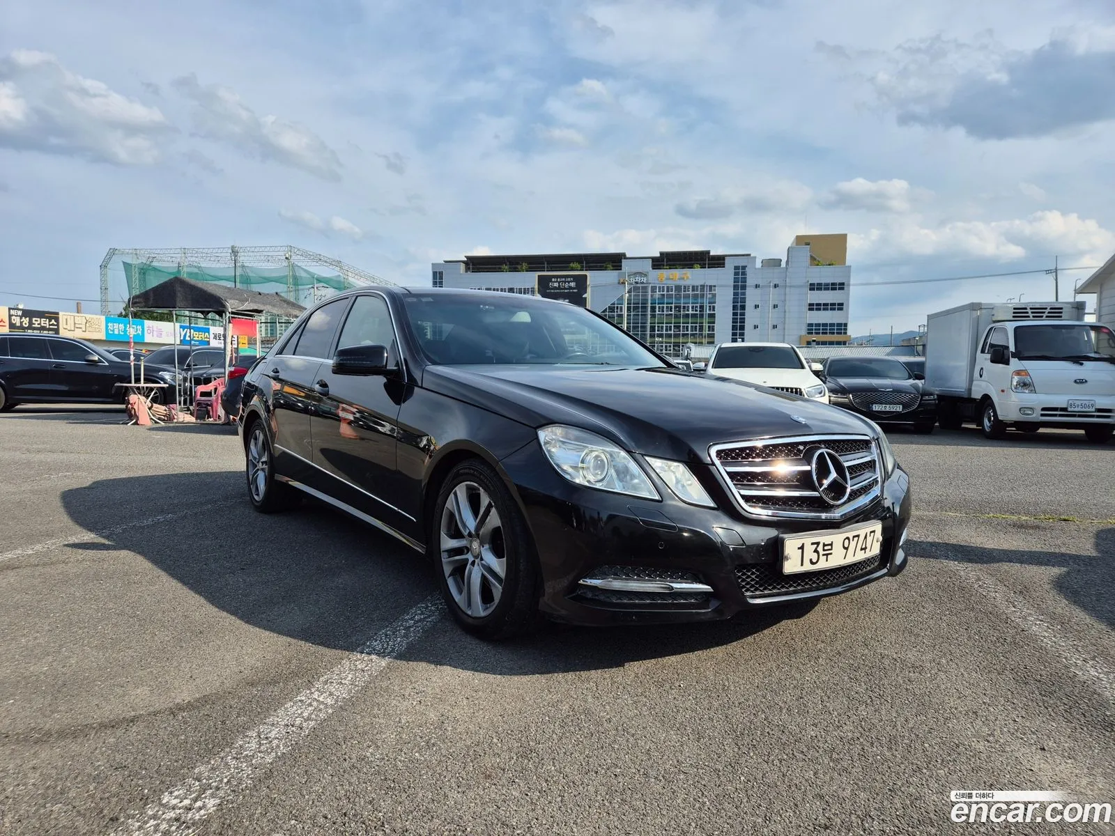 Mercedes-Benz E-Class W212 2011 — 11