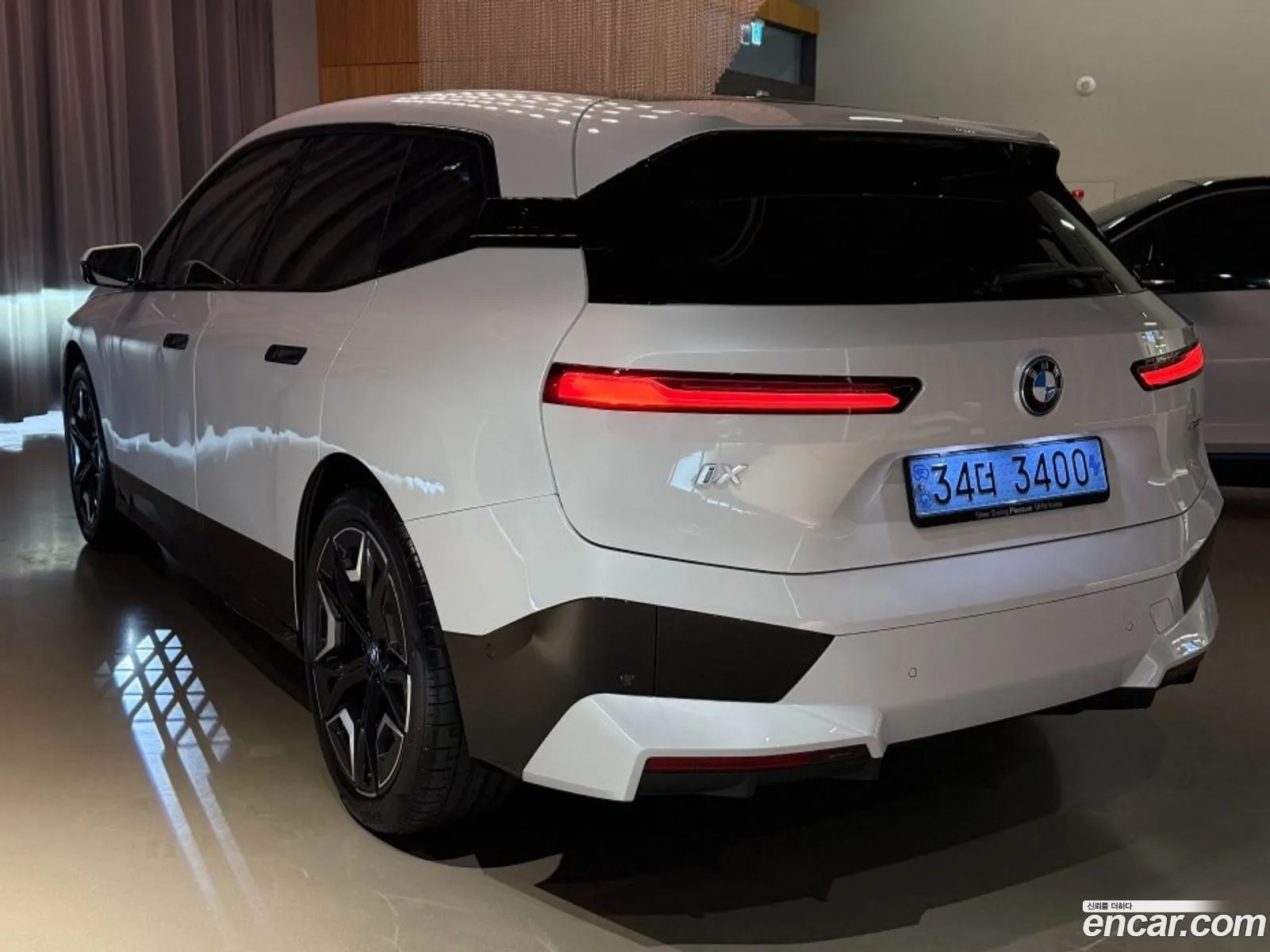 BMW iX 2024 — 3