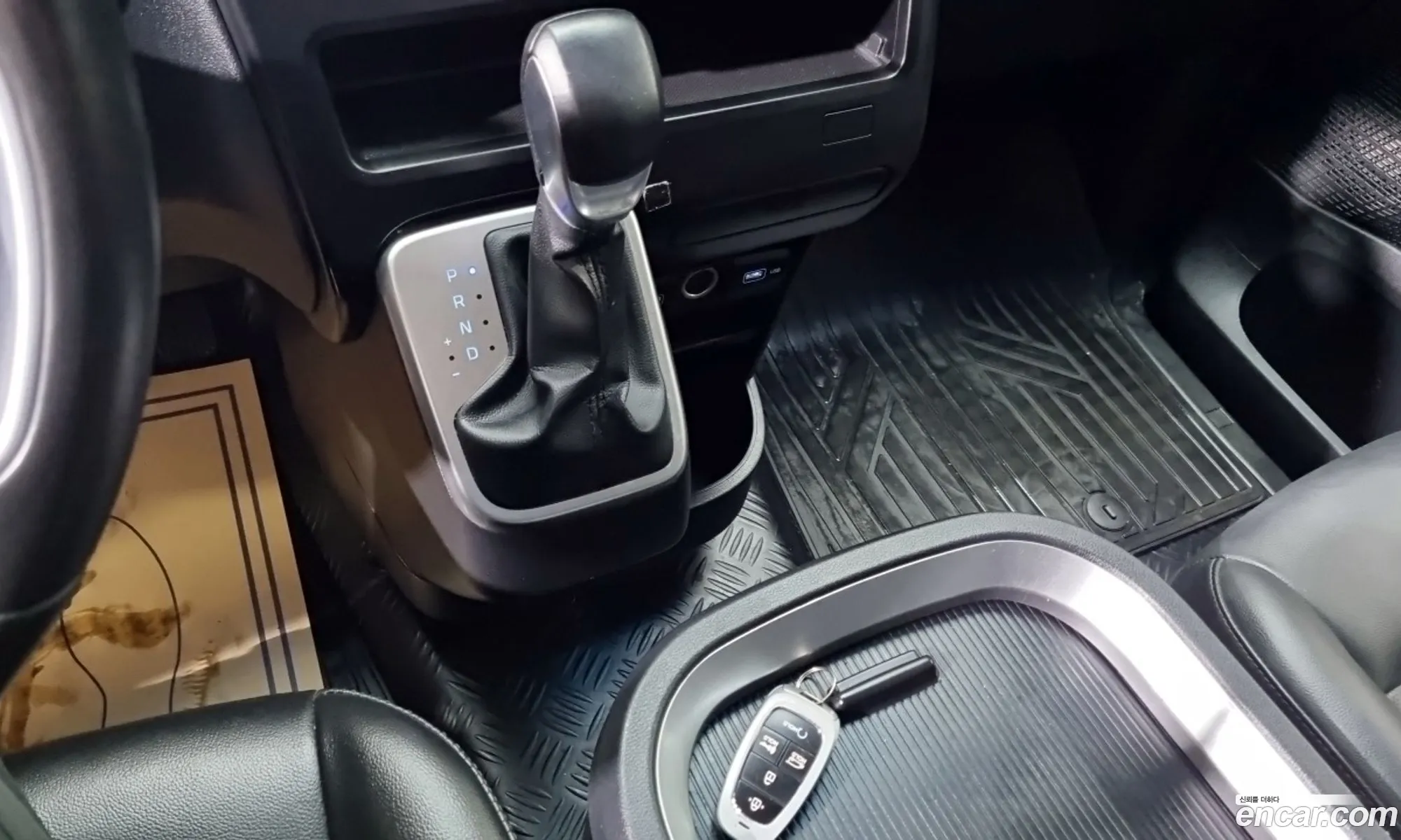 Hyundai Staria 2023 — 4