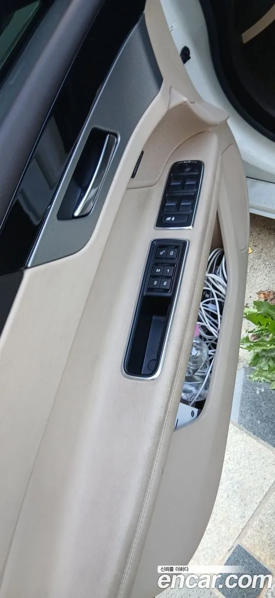 Jaguar XF 2016 — 13