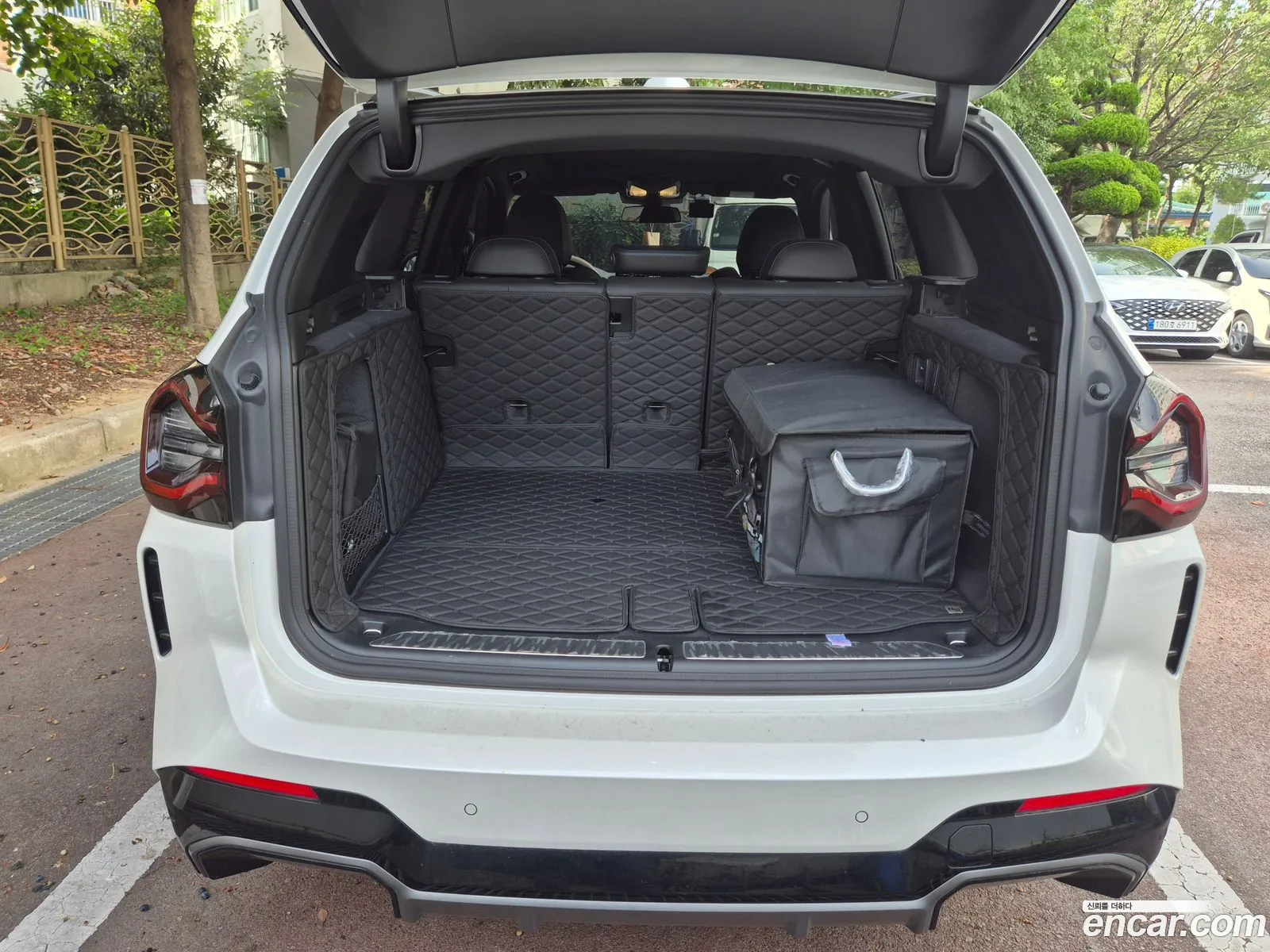 BMW iX3 2023 — 9