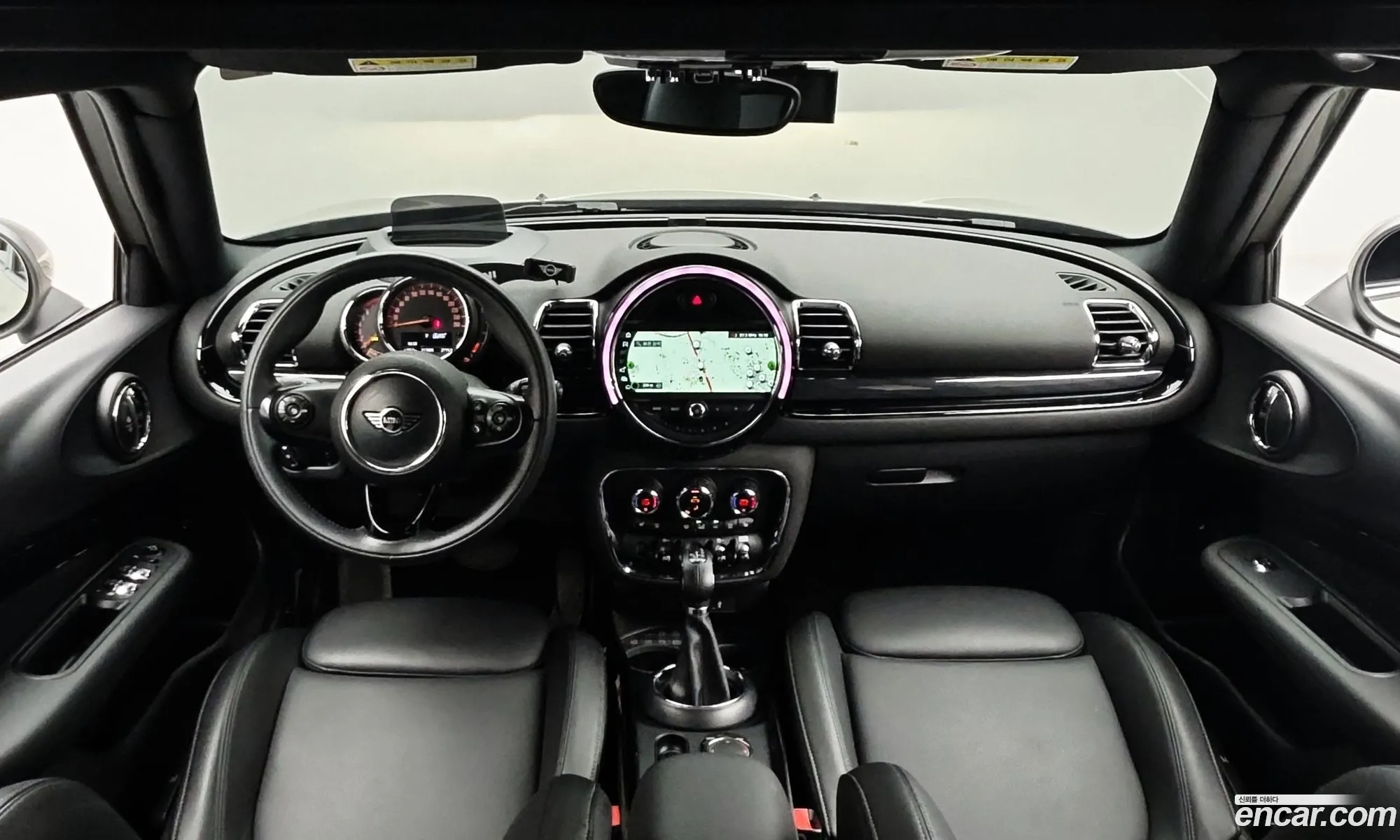 Mini Cooper Clubman 2018 — 17