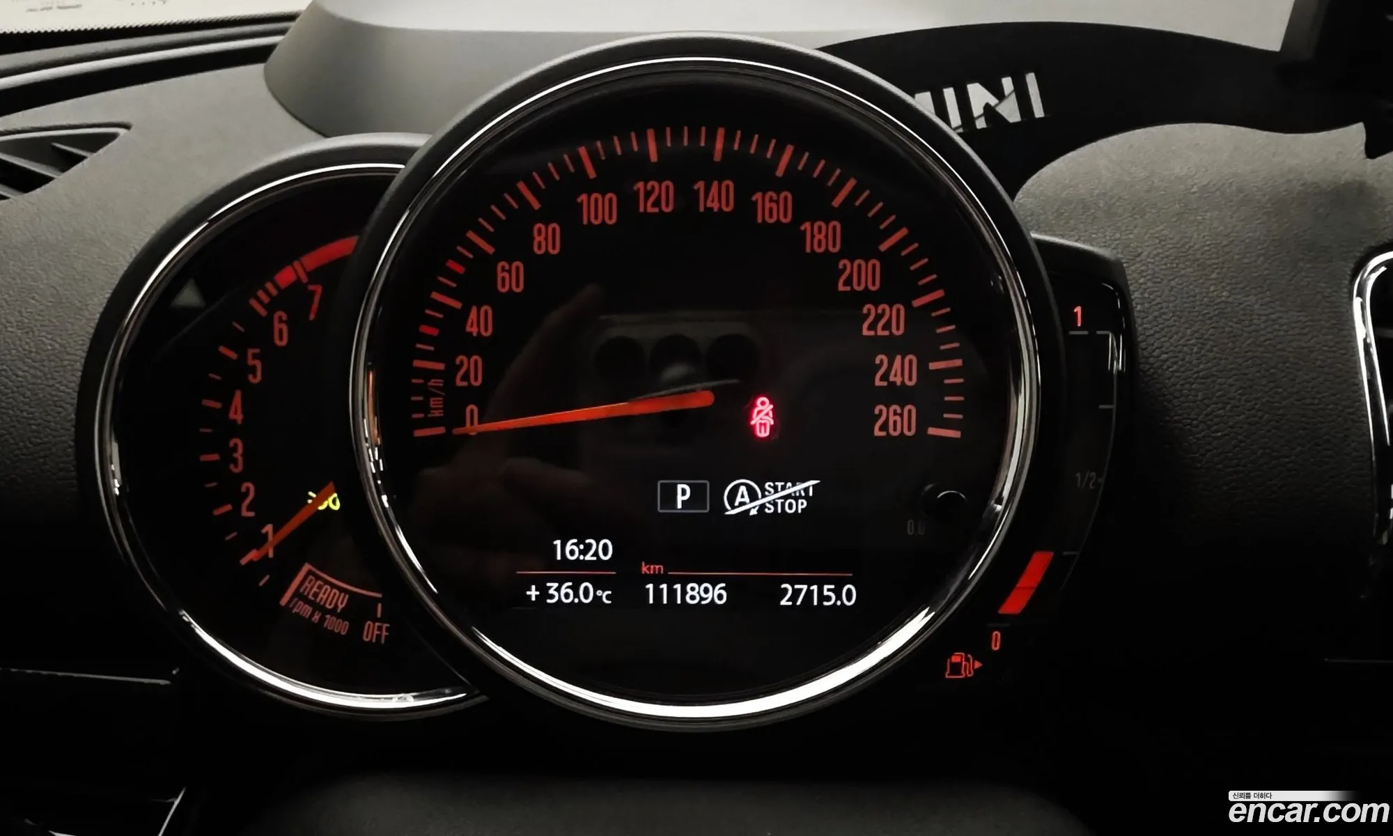 Mini Cooper Clubman 2018 — 12